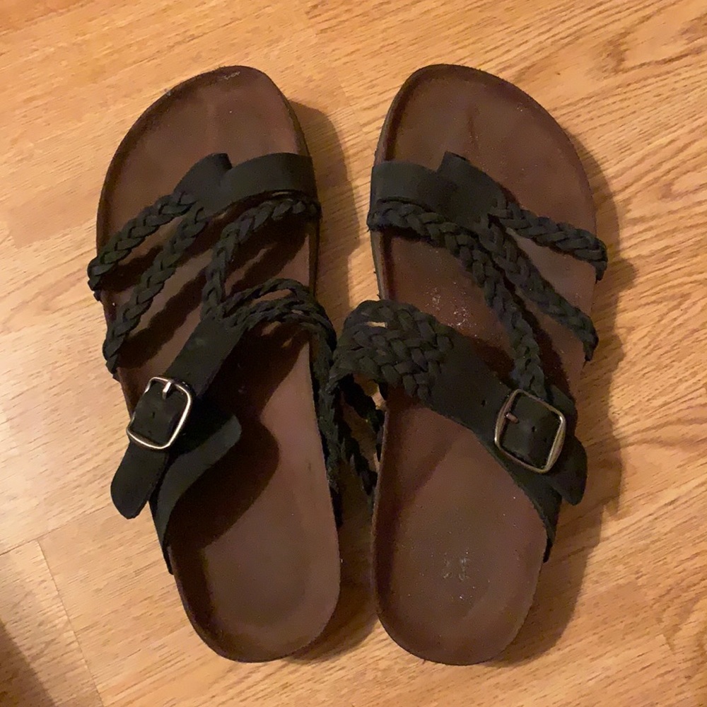Women’s size 9